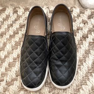 Black shoes 8.5 women’s